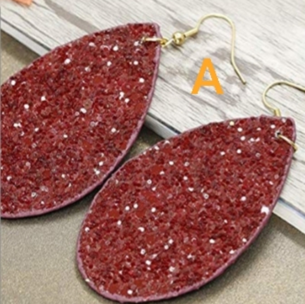 Sequin Teardrop Earrings - Picture 3 of 8